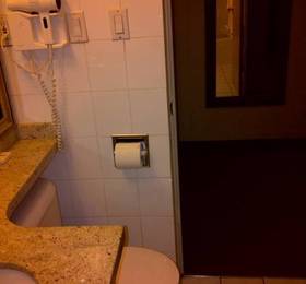 Oceanside Hotel  в Ванкувере