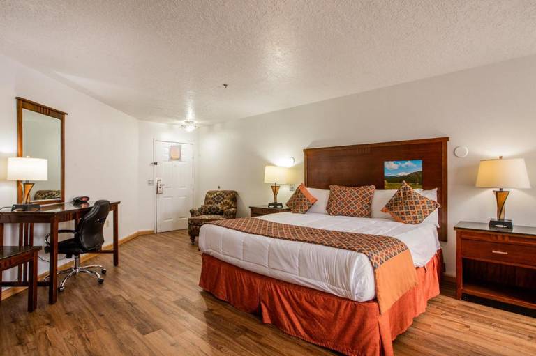 Sandia Peak Inn 