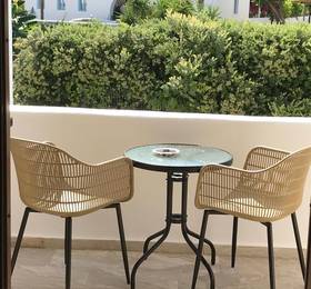 Vassiliki Rooms в Парикае (о. Парос)
