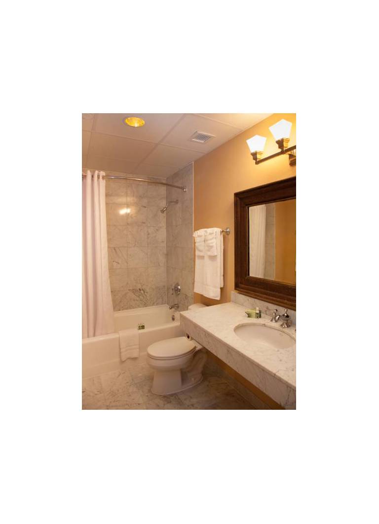St. James Hotel, an Ascend Collection Hotel