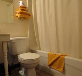 Lodge Motor Inn  в Эдмонтоне