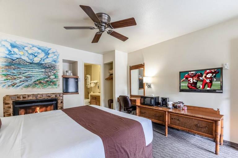 Lone Oak Lodge 