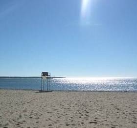 Sea Breeze Inn  в Хианнисе