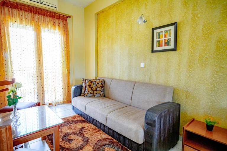 Tsironis Rooms 