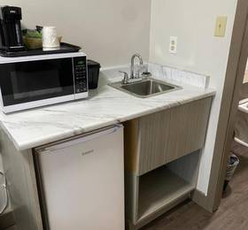 Pass Motor Inn  в Пентиктоне