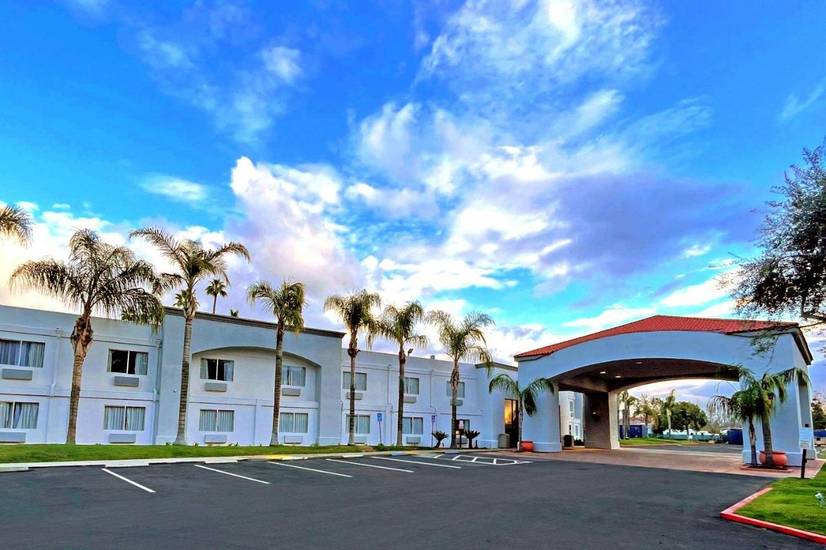 Hotel Rosedale  3* США, Бейкерсфилд
