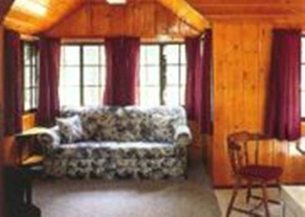 Pine Bungalows  4* Канада, Джаспер