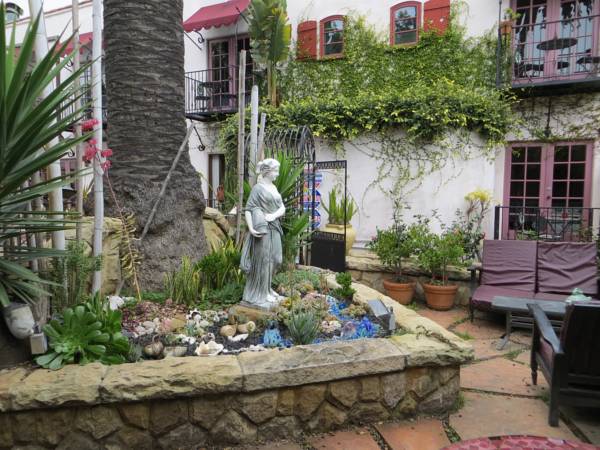 Villa Rosa Inn 