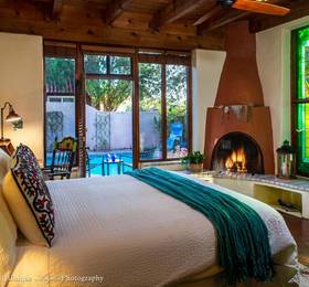 Туры в Adobe Rose Inn  в США