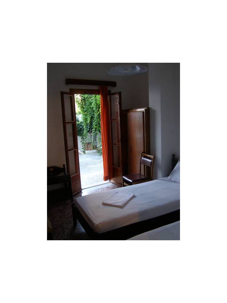 Renetta Hotel 