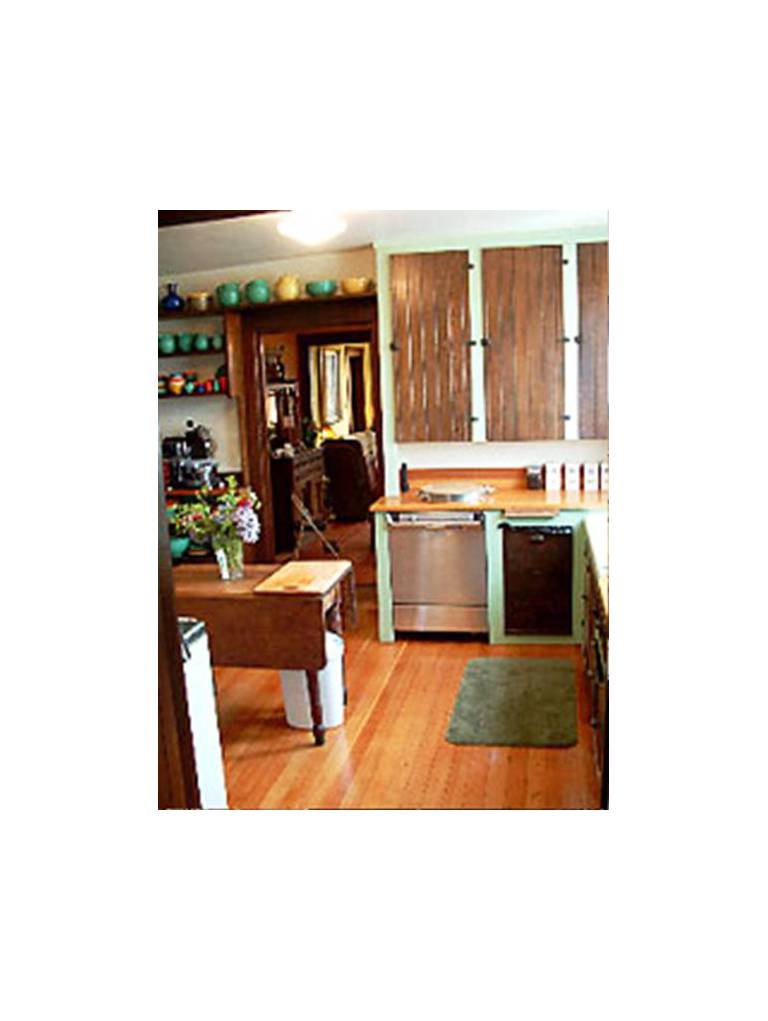 Cooperage Inn 