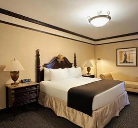 Hotel Lucerne  в Нью-Йорке