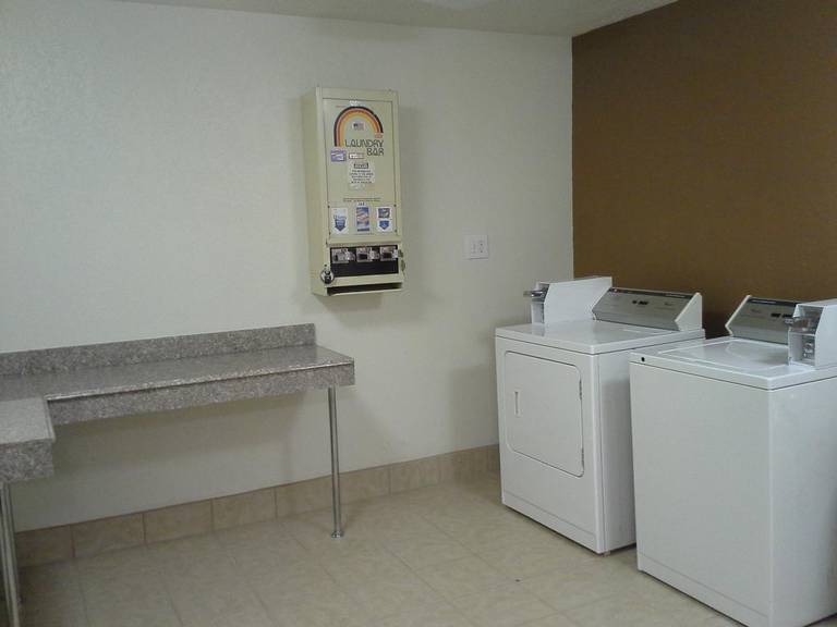 Ramada Tulsa 