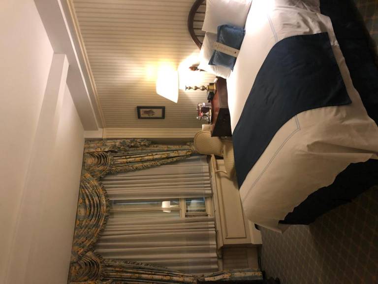 Hotel Elysee by Library Hotel Collection