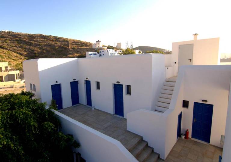 Avra Pension 