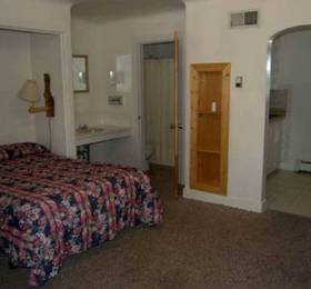 Туры в Uptown Motel  в США