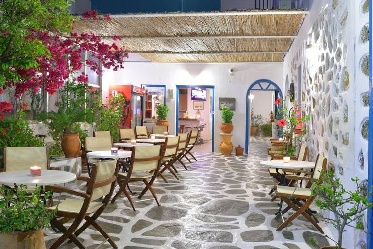 Hotel Nazos 