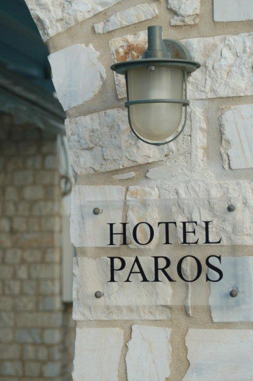 Hotel Paros 