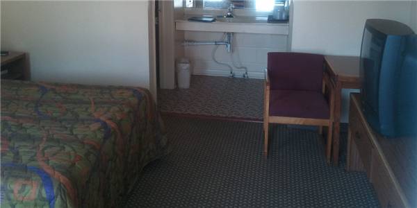 Hi Way Inn 