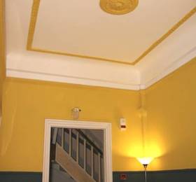 Athinaikon в Афинах
