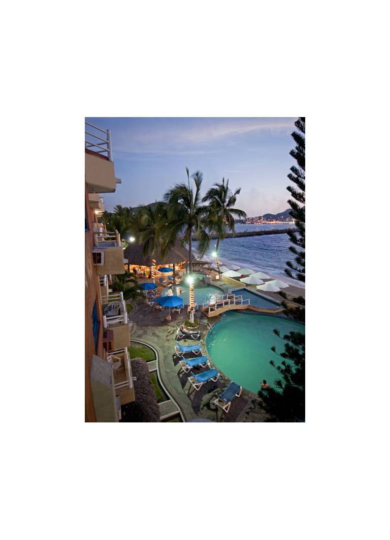 Marina Puerto Dorado All Inclusive Suite Resort 