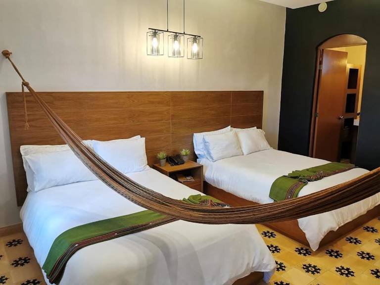 Hotel Marionetas 