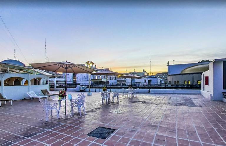 Hotel Frances 