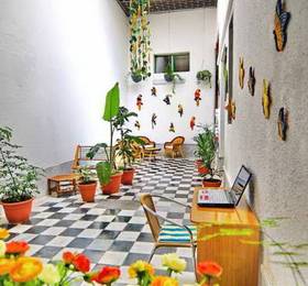 Туры в Los Jardines Colgantes de Babilonia Hostel  в Уругвае