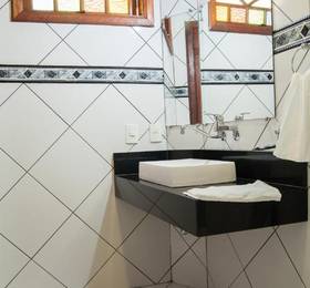Refron Du Mar Pousada Paraty B&B  в Парати