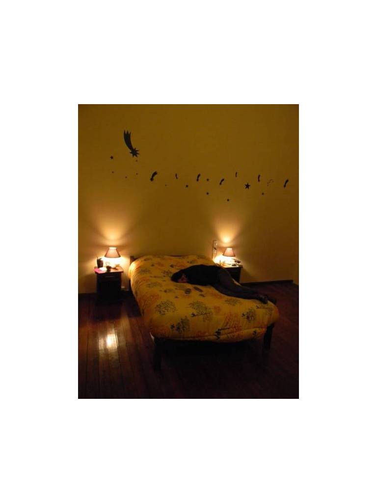 Montevideo Port Hostel & Suites 