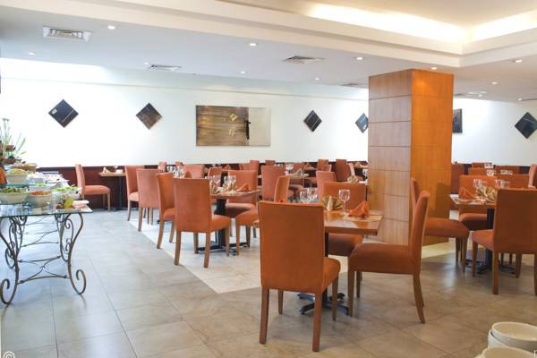 Howard Johnson La Carolina  4* Эквадор, Кито