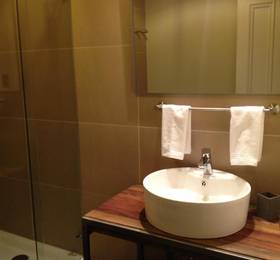 Voga Exclusive Guesthouse  в Вальпараисо