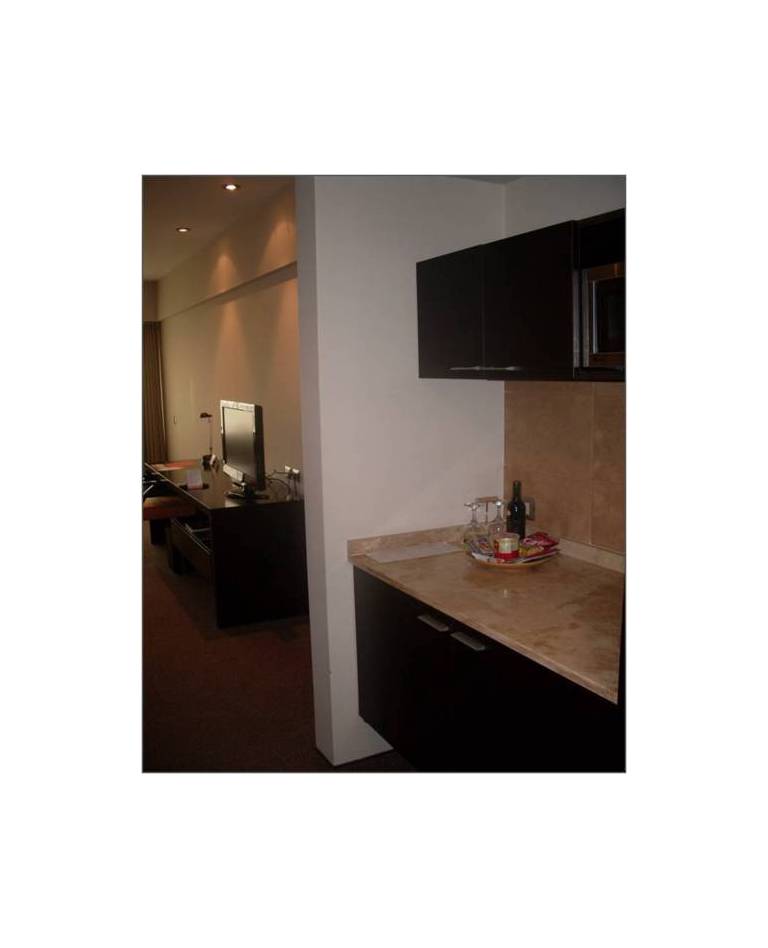 Foresta Hotel & Suites 