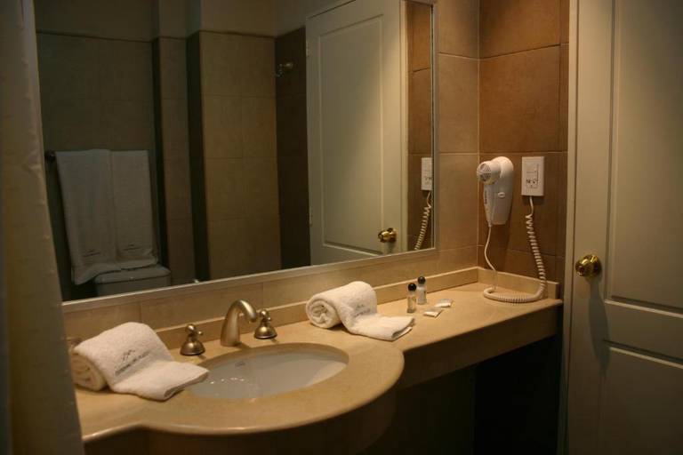 Hotel Cordon Del Plata 