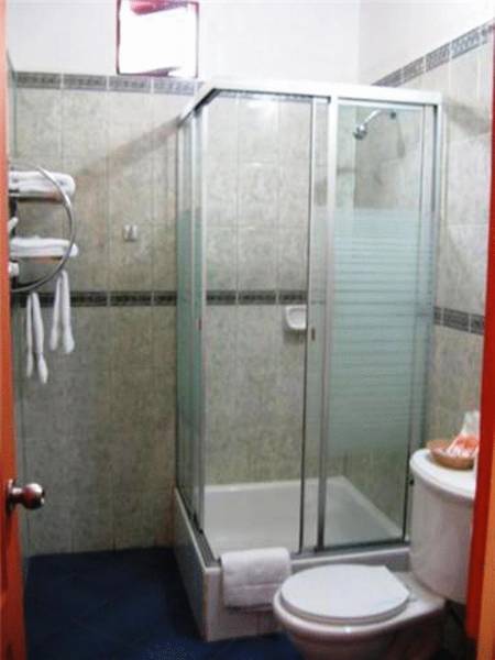 Hotel Miraflores Lodge  3*