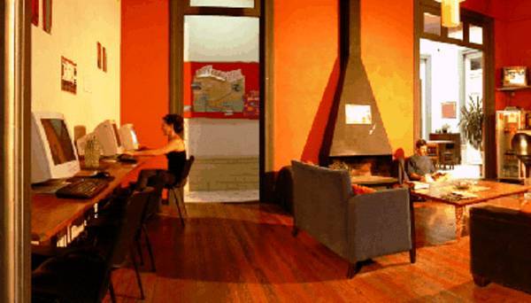 Red Hostel Montevideo  Уругвай, Монтевидео