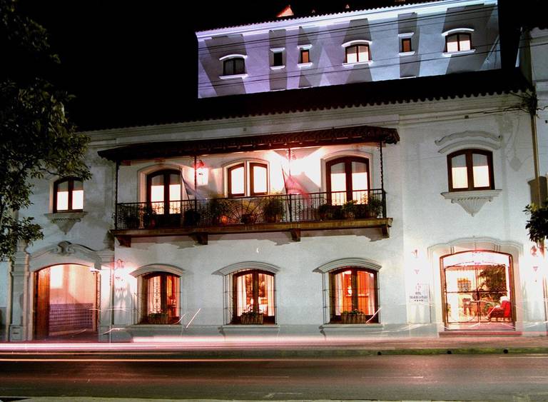 Solar De La Plaza 