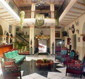 Туры в Hotel El Quijote  в Эквадоре