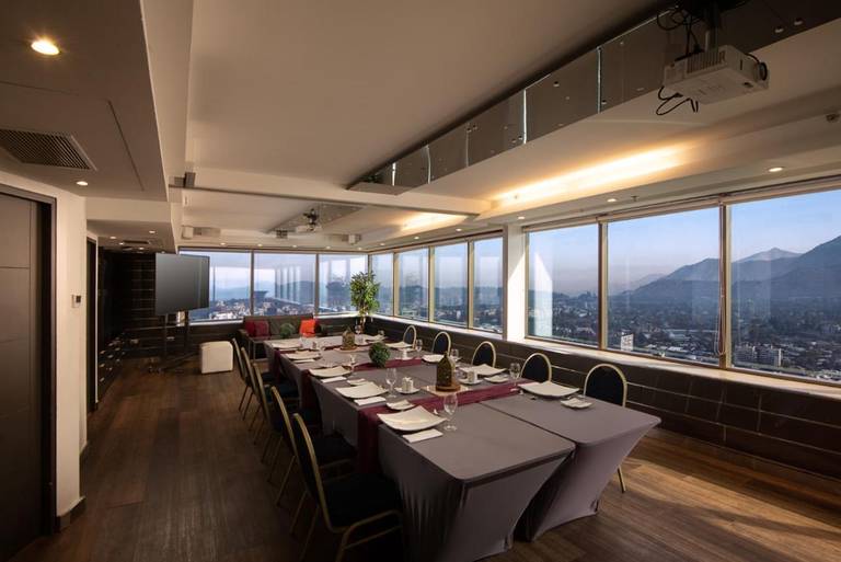 Boulevard Suites 