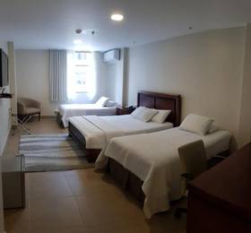 Hotel Marcelius  в Гуаякиле