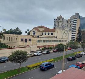 Lima Wasi Hotel в Лиме