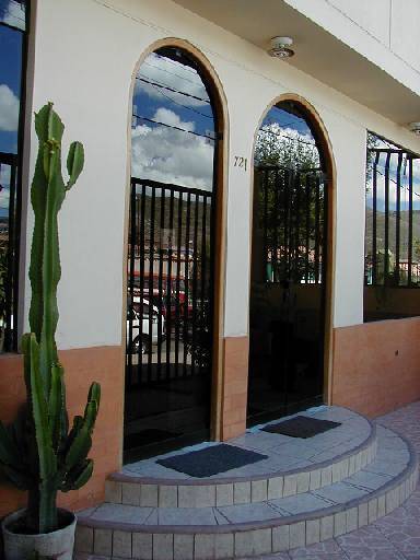 Madison Hostal  Перу, Куско