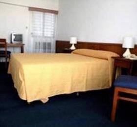 Austral Hotel  в Монтевидео