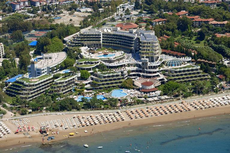 Sunrise Queen Luxury Resort & Spa