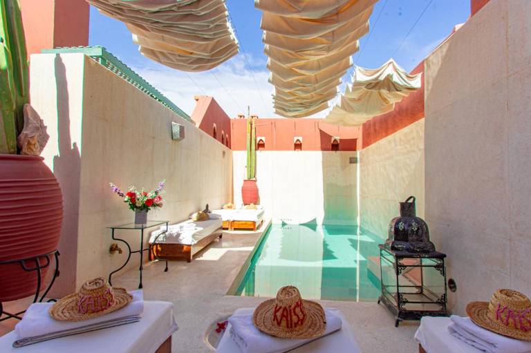 Riad Kaiss By Anika