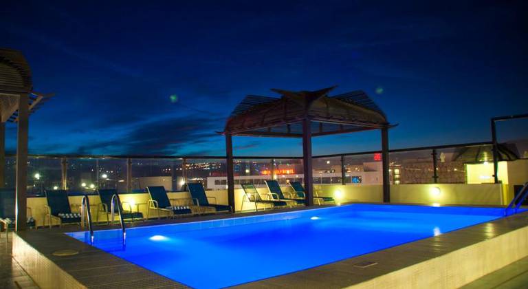 Days Hotel by Wyndham Aqaba