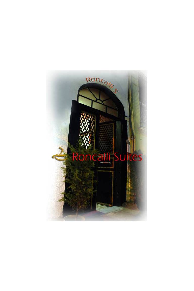 Roncalli Suites and Aparts 