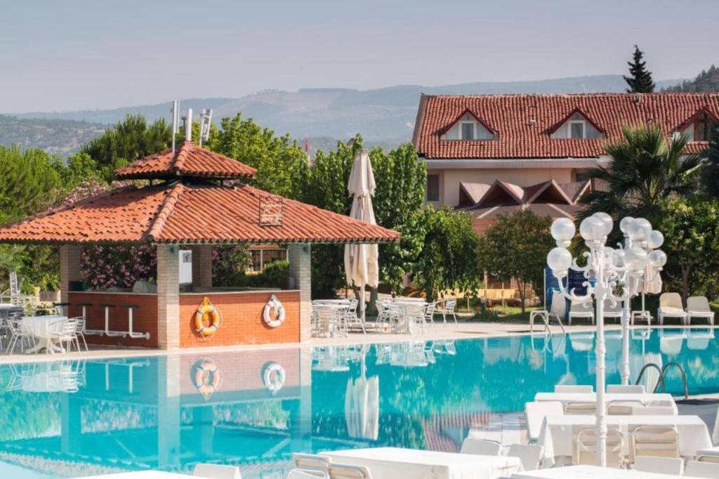 Lycus River Thermal 5*