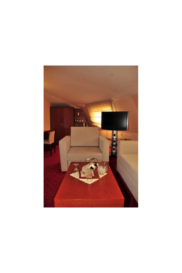 Kadikoy Zumrut Hotel 
