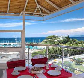 Grand Hotel Kurdoglu  в Кушадасах